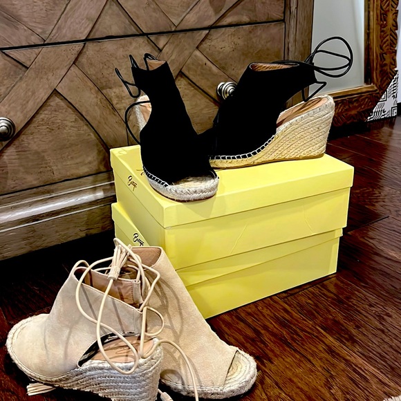 Shoes - Picture 1 of 4